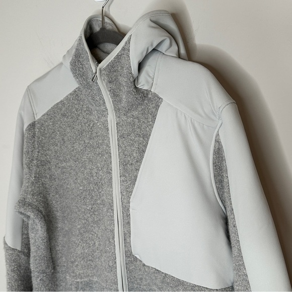 Lululemon Tundra Trek Wool Full Zip Hooded Sweater Jacket Sherpa Medium Gorpcore - Picture 3 of 16